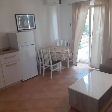 Apartmani Miletic 젤사 외부 사진