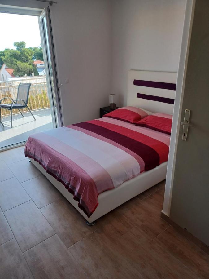 Apartmani Miletic 젤사 외부 사진